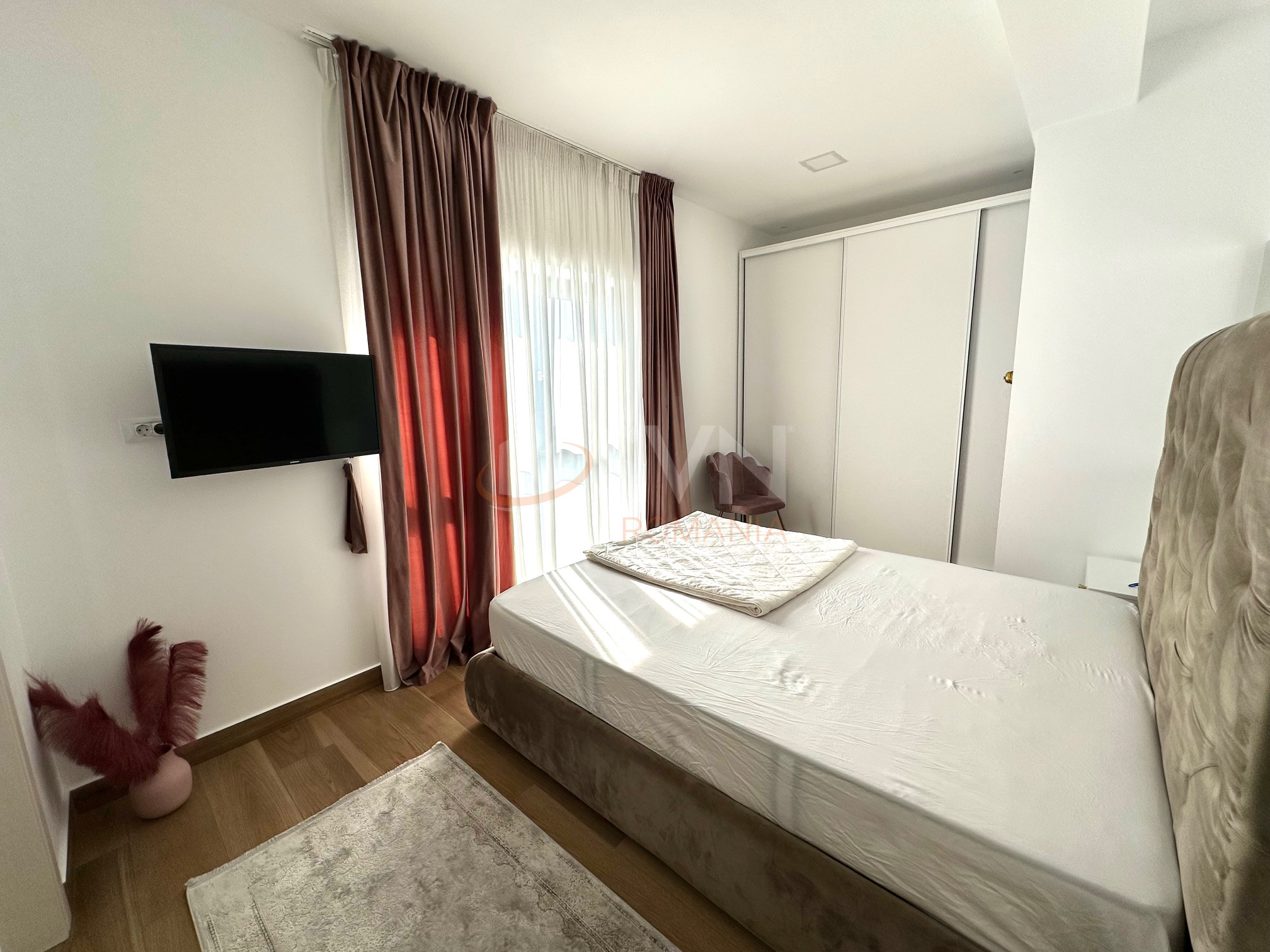 3 camere cu loc parcare exterior inclus Bucuresti/Pipera