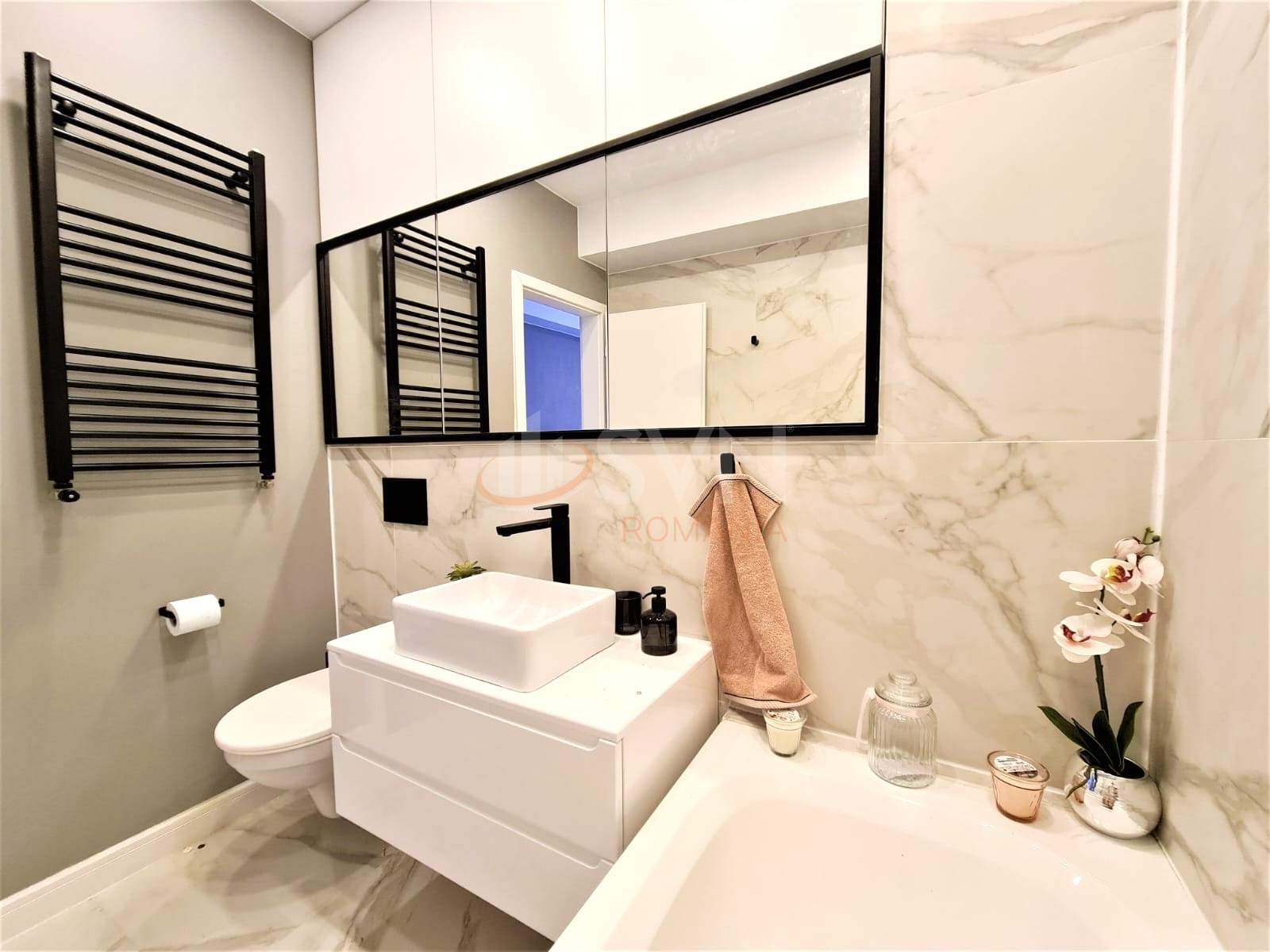 3 camere cu loc parcare exterior inclus Bucuresti/Pipera