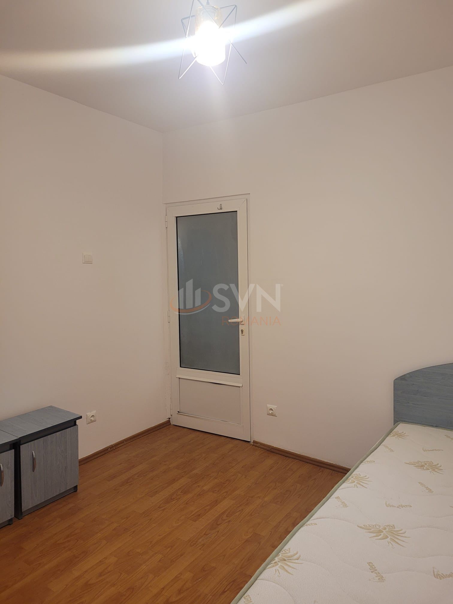 3 camere cu loc parcare exterior inclus Bucuresti/Crangasi