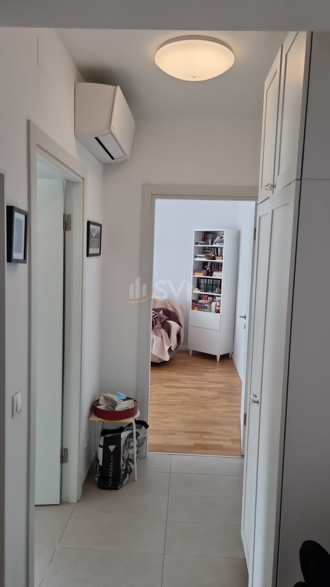 3 camere cu loc parcare exterior inclus Bucuresti/Baba Novac