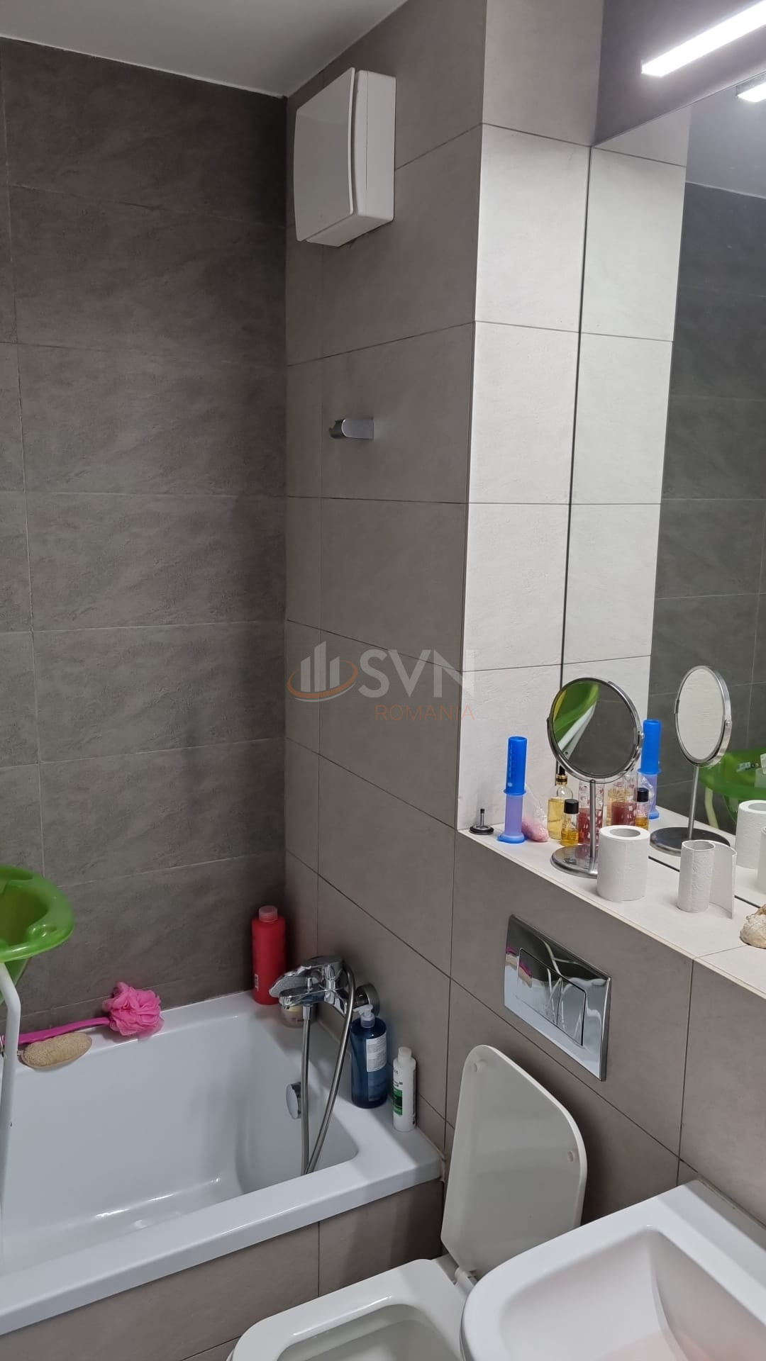 3 camere cu loc parcare exterior inclus Bucuresti/Baba Novac