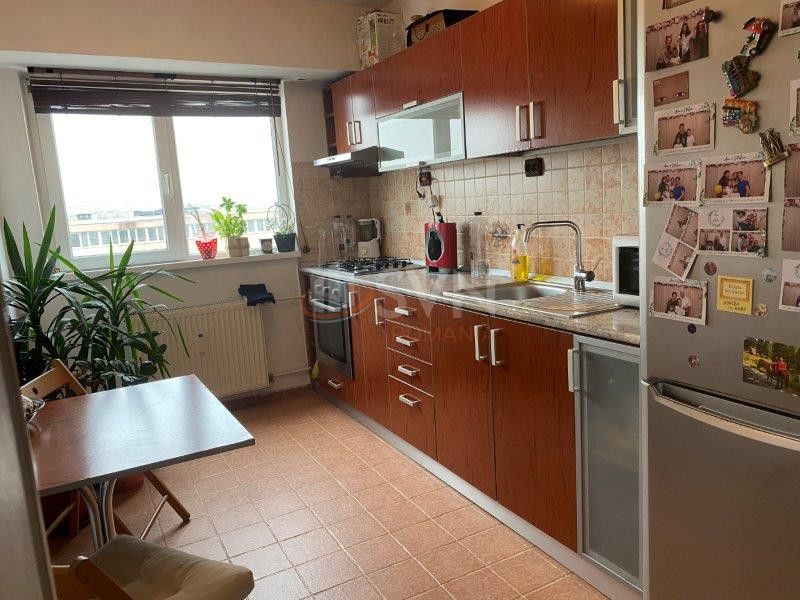 3 camere cu loc parcare exterior inclus Bucuresti/Stefan Cel Mare