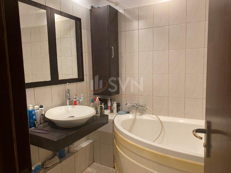 3 camere cu loc parcare exterior inclus Bucuresti/Stefan Cel Mare