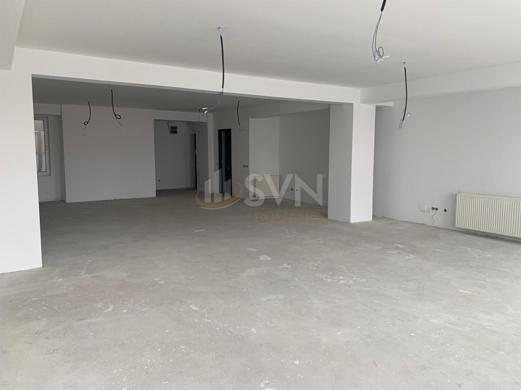 3 camere cu loc parcare exterior inclus Cluj/Semicentral