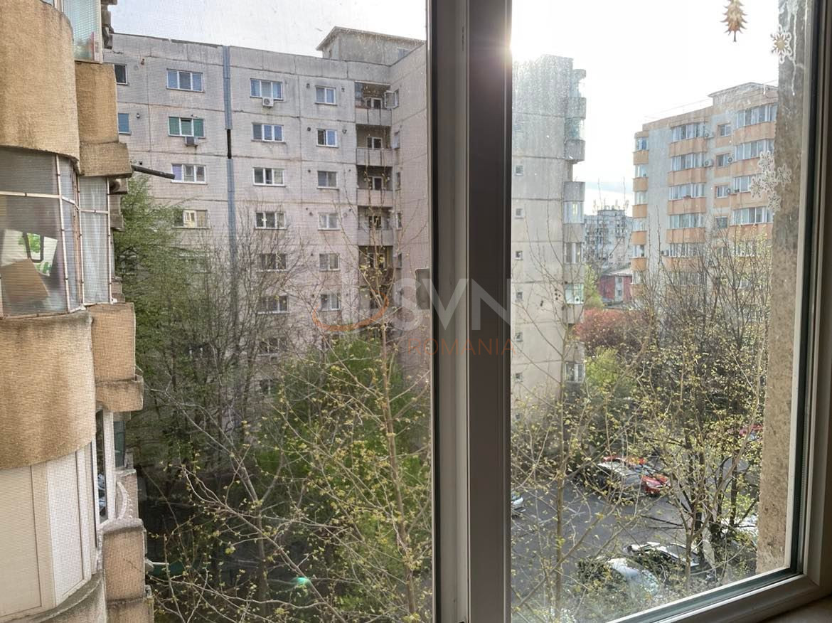 3 camere cu loc parcare exterior inclus Bucuresti/Doamna Ghica