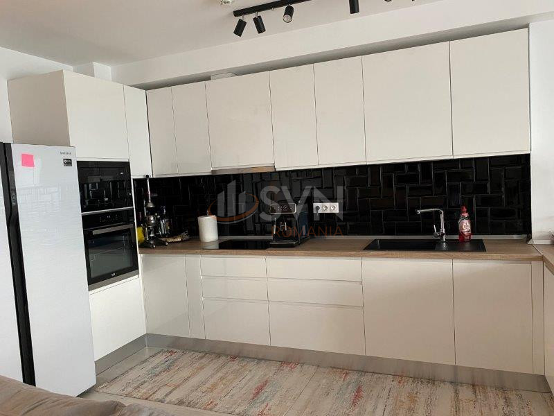 3 camere cu loc parcare exterior inclus Bucuresti/Lacul Tei