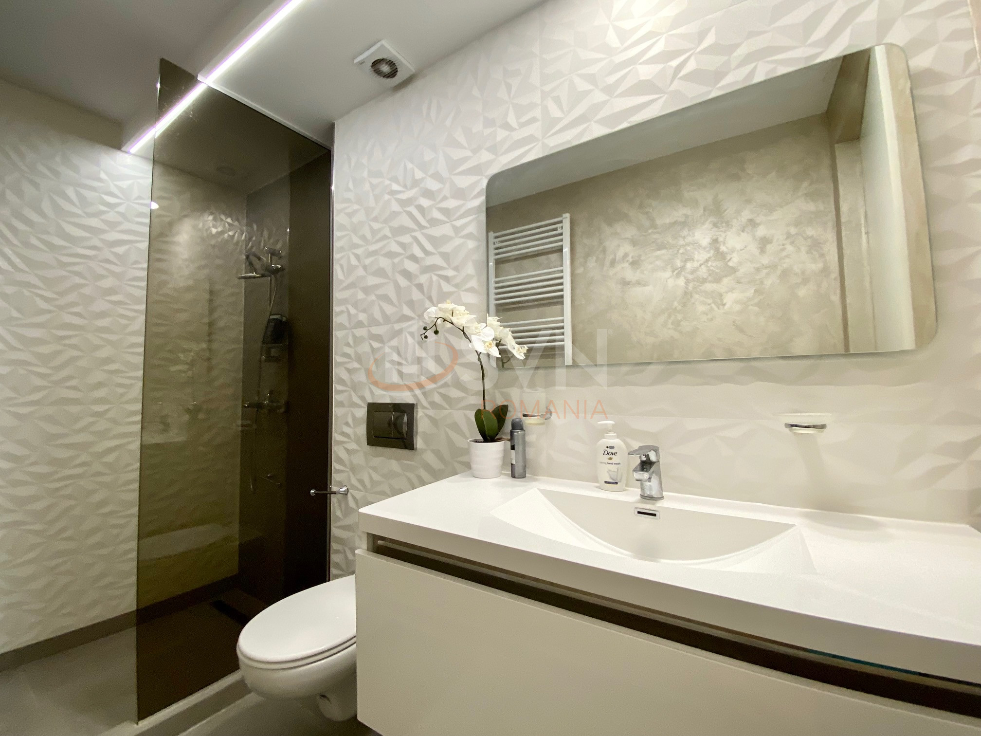 3 camere cu loc parcare exterior inclus Bucuresti/Pipera