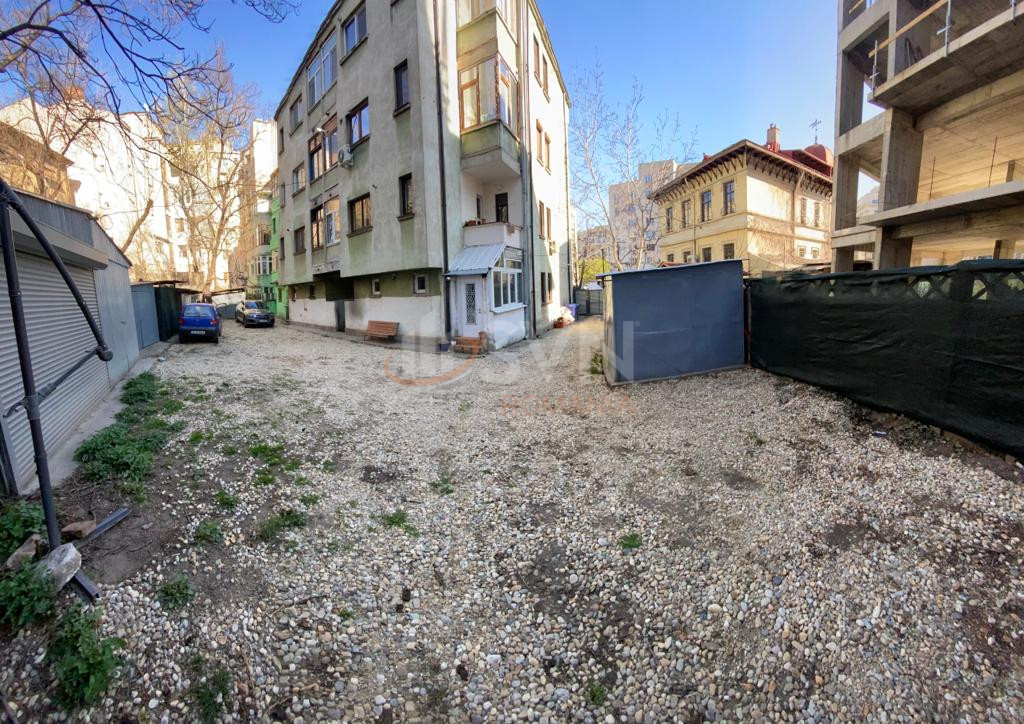 3 camere cu loc parcare exterior inclus Bucuresti/Natiunile Unite