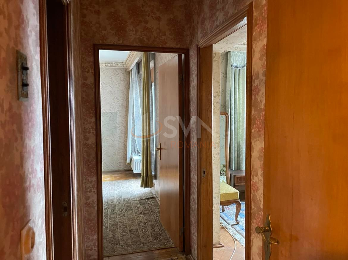 3 camere cu loc parcare exterior inclus Bucuresti/1 Mai