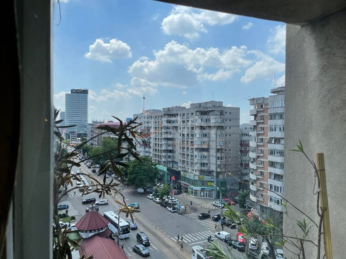 3 camere cu loc parcare exterior inclus Bucuresti/1 Mai