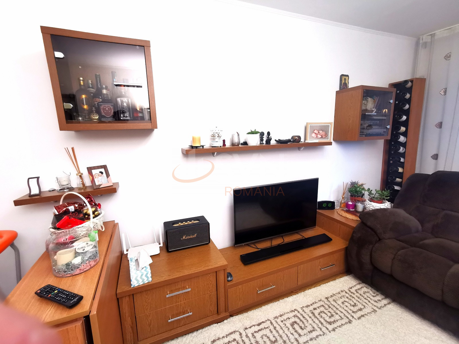 3 camere cu loc parcare exterior inclus Bucuresti/Crangasi