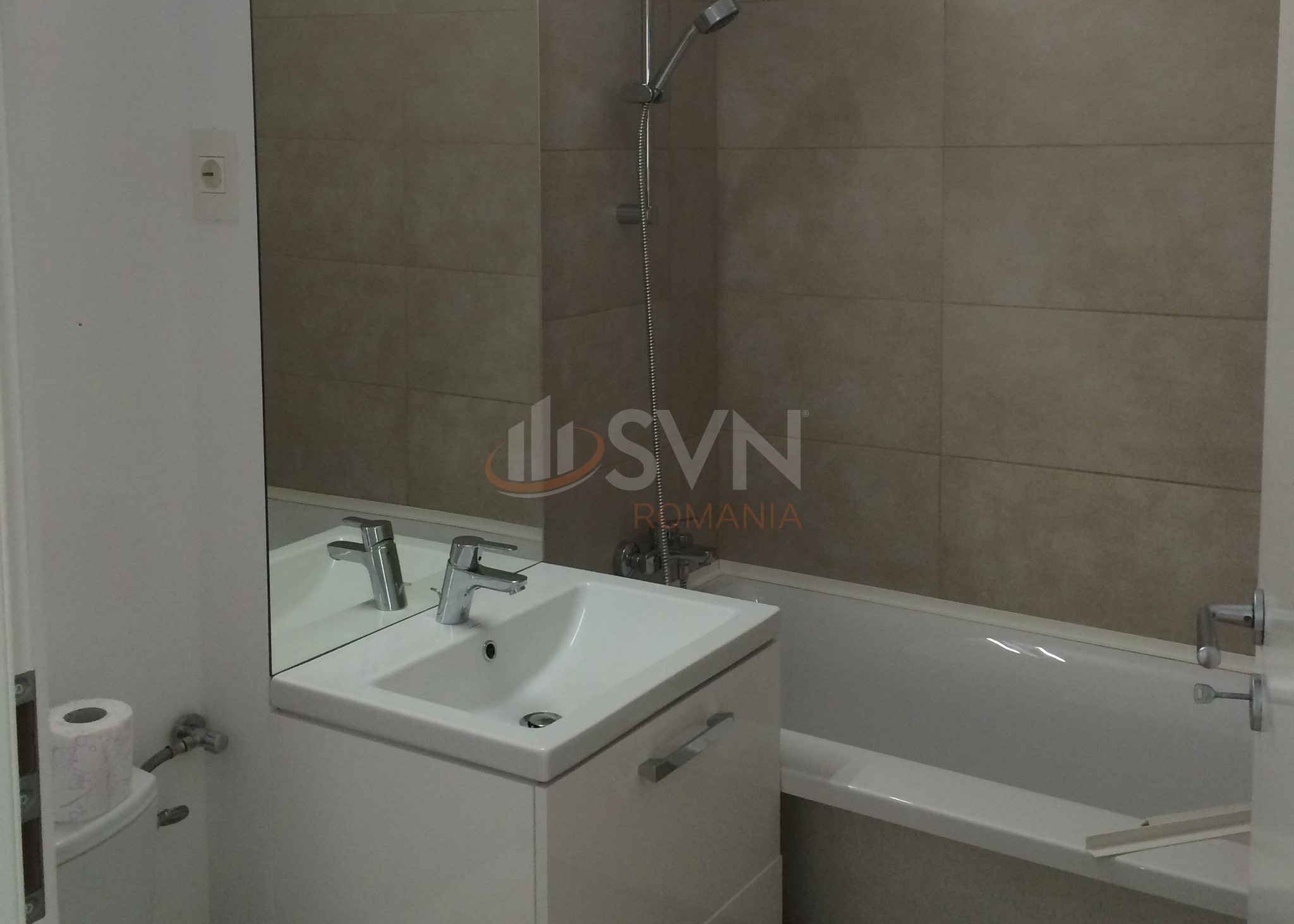 3 camere cu loc parcare exterior inclus Bucuresti/Domenii