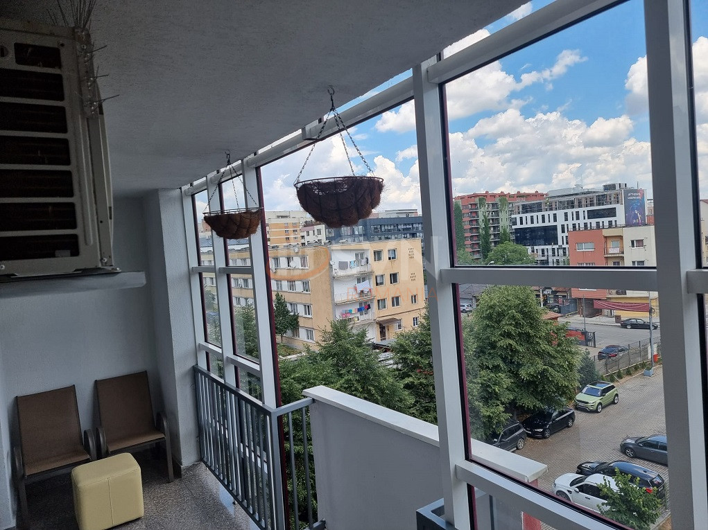 3 camere cu loc parcare exterior inclus Cluj/Gheorgheni