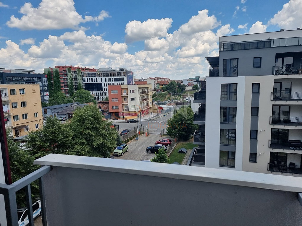 3 camere cu loc parcare exterior inclus Cluj/Gheorgheni
