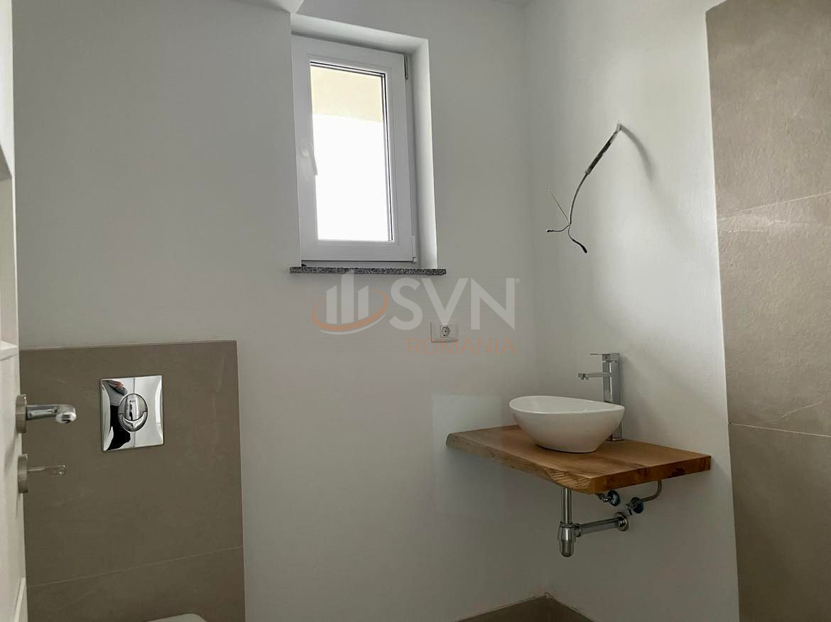 3 camere cu loc parcare exterior inclus Bucuresti/Colentina