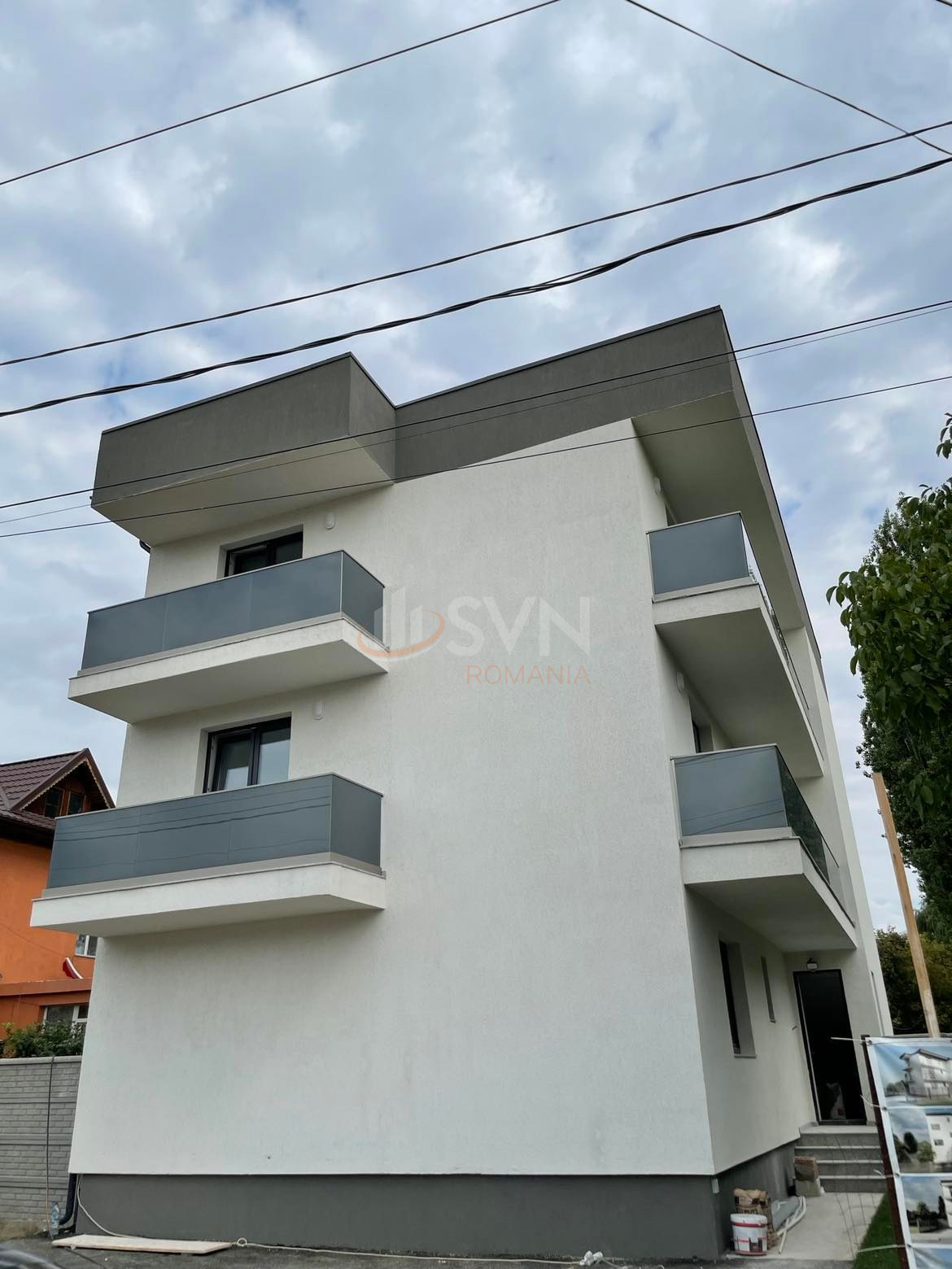 3 camere cu loc parcare exterior inclus Bucuresti/Colentina
