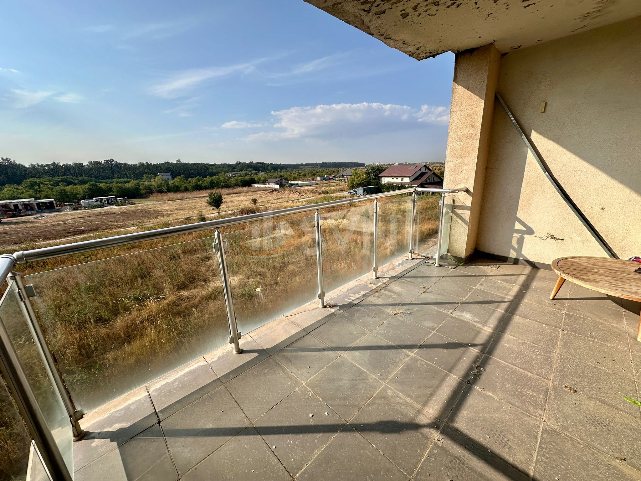 3 camere cu loc parcare exterior inclus Bucuresti/Baneasa