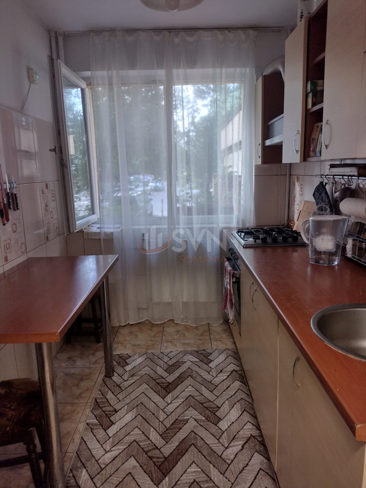 3 camere cu loc parcare exterior inclus Bucuresti/Titan