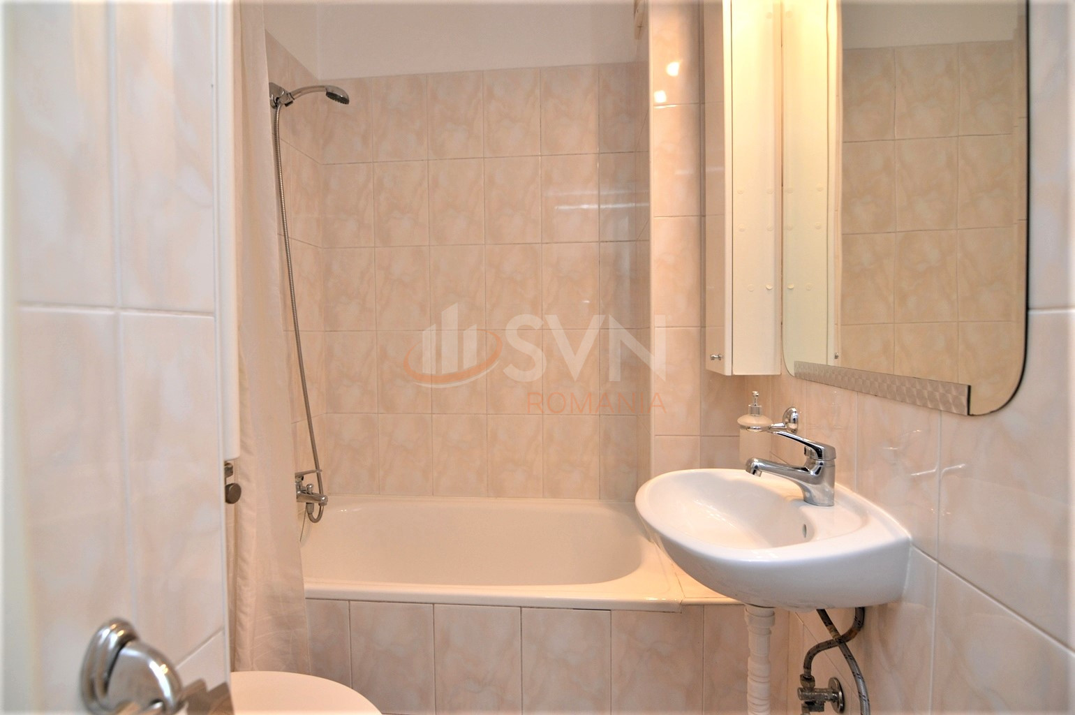 3 camere cu loc parcare exterior inclus Bucuresti/Vitan Mall