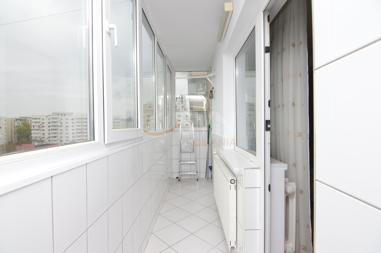 3 camere cu loc parcare exterior inclus Bucuresti/Vitan Mall