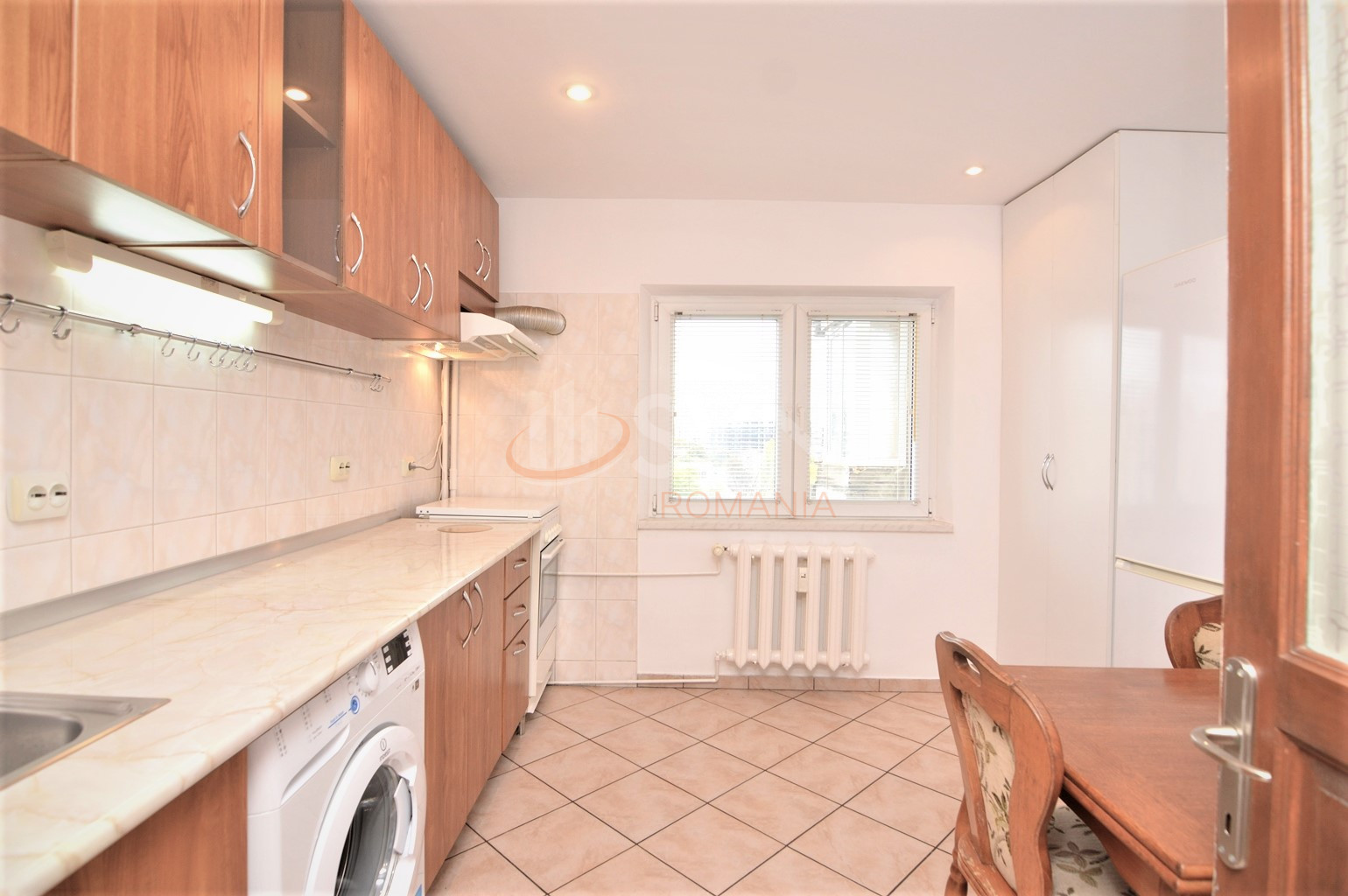 3 camere cu loc parcare exterior inclus Bucuresti/Vitan Mall