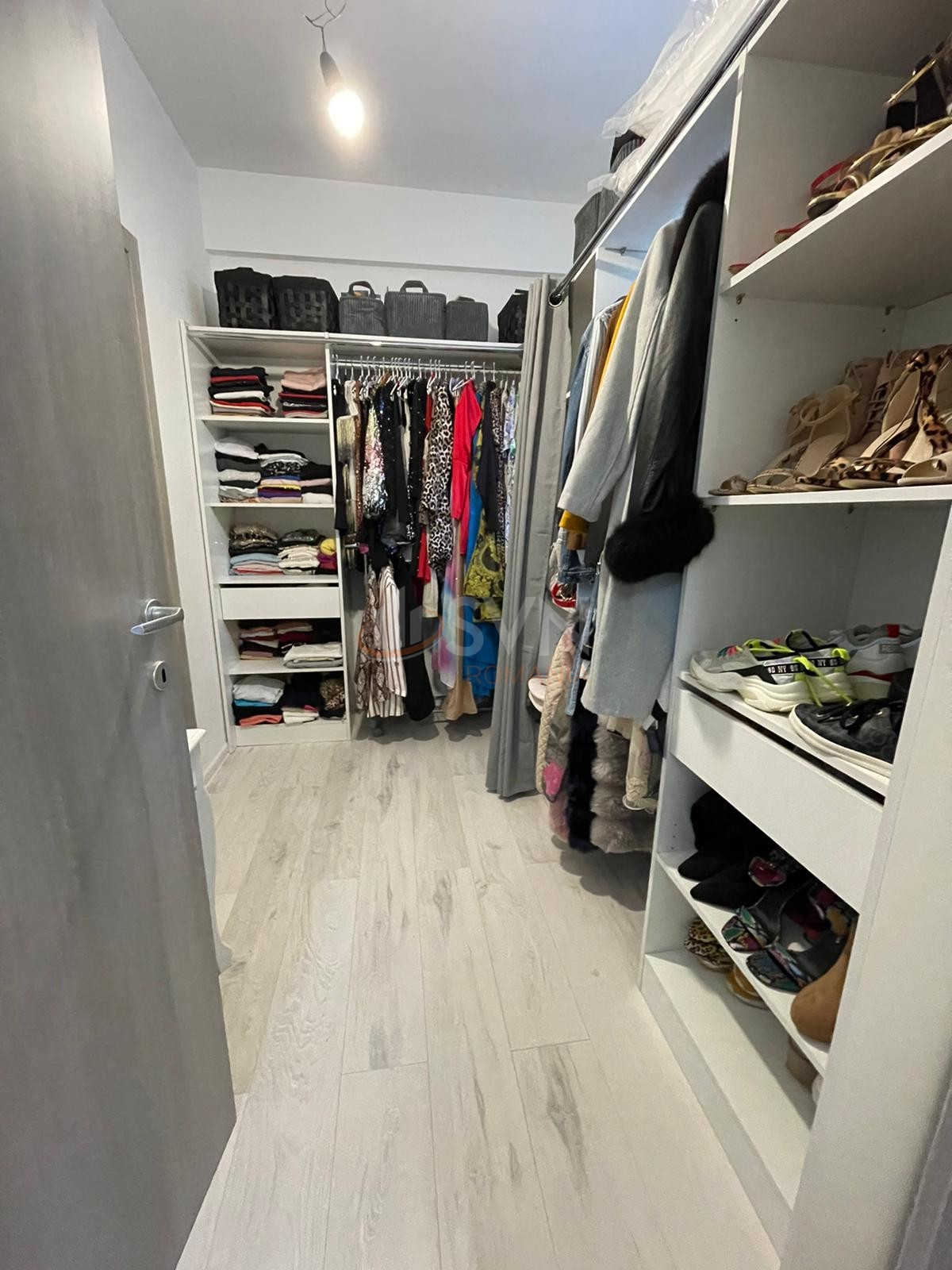 3 camere cu loc parcare exterior inclus Bucuresti/Aviatiei