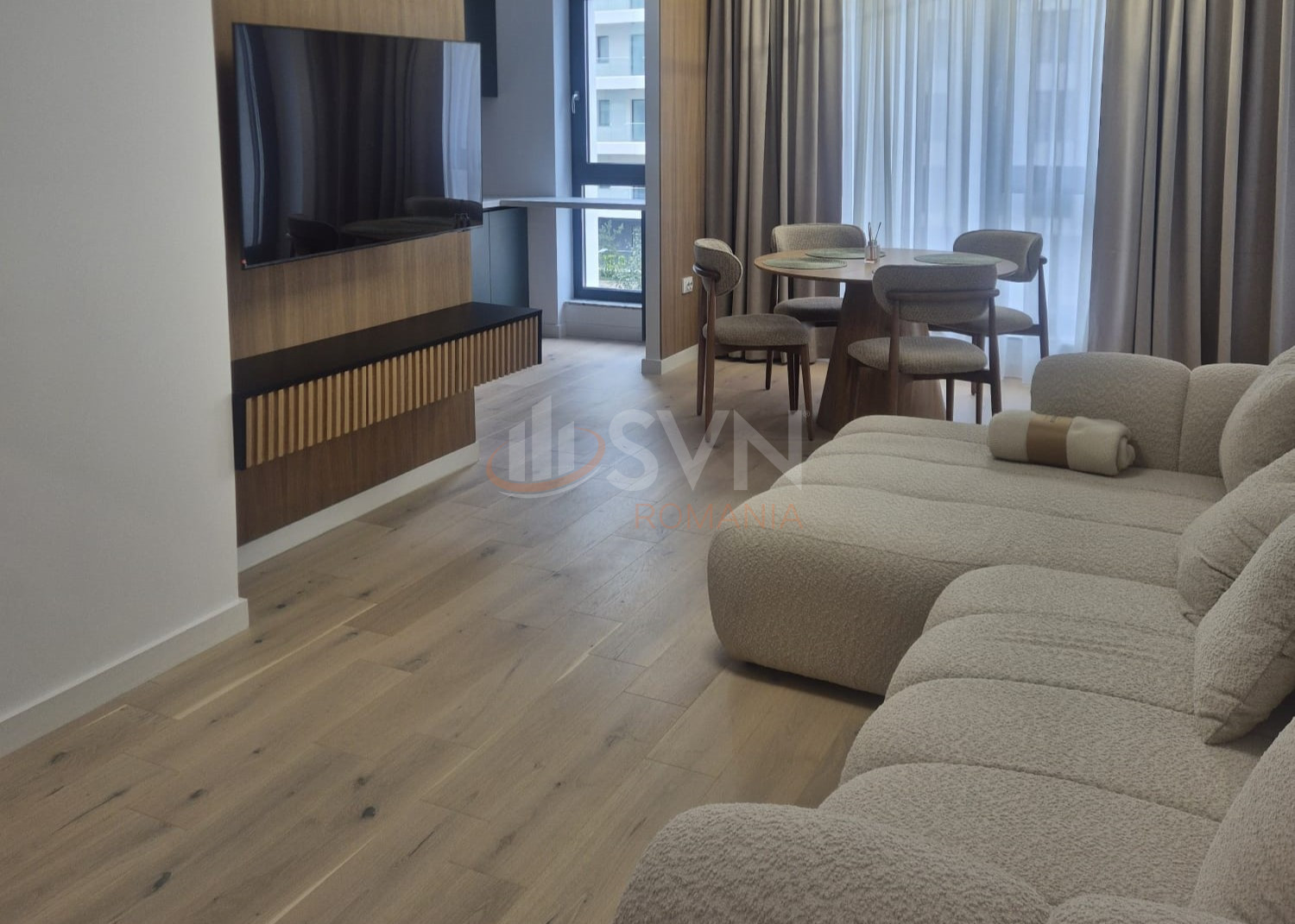 3 camere cu loc parcare exterior inclus Bucuresti/Pipera
