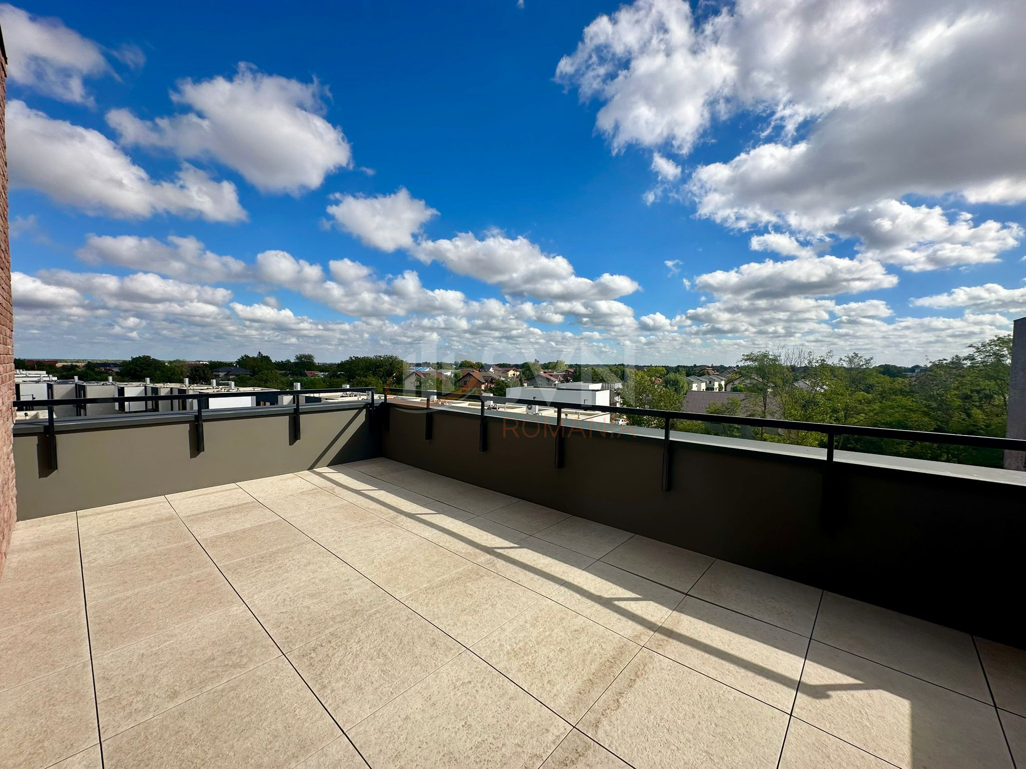 3 camere cu loc parcare exterior inclus Ilfov/Tunari