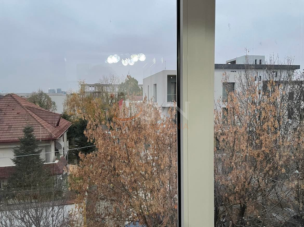 3 camere cu loc parcare exterior inclus Bucuresti/Aviatiei