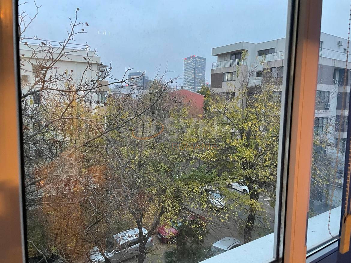 3 camere cu loc parcare exterior inclus Bucuresti/Aviatiei