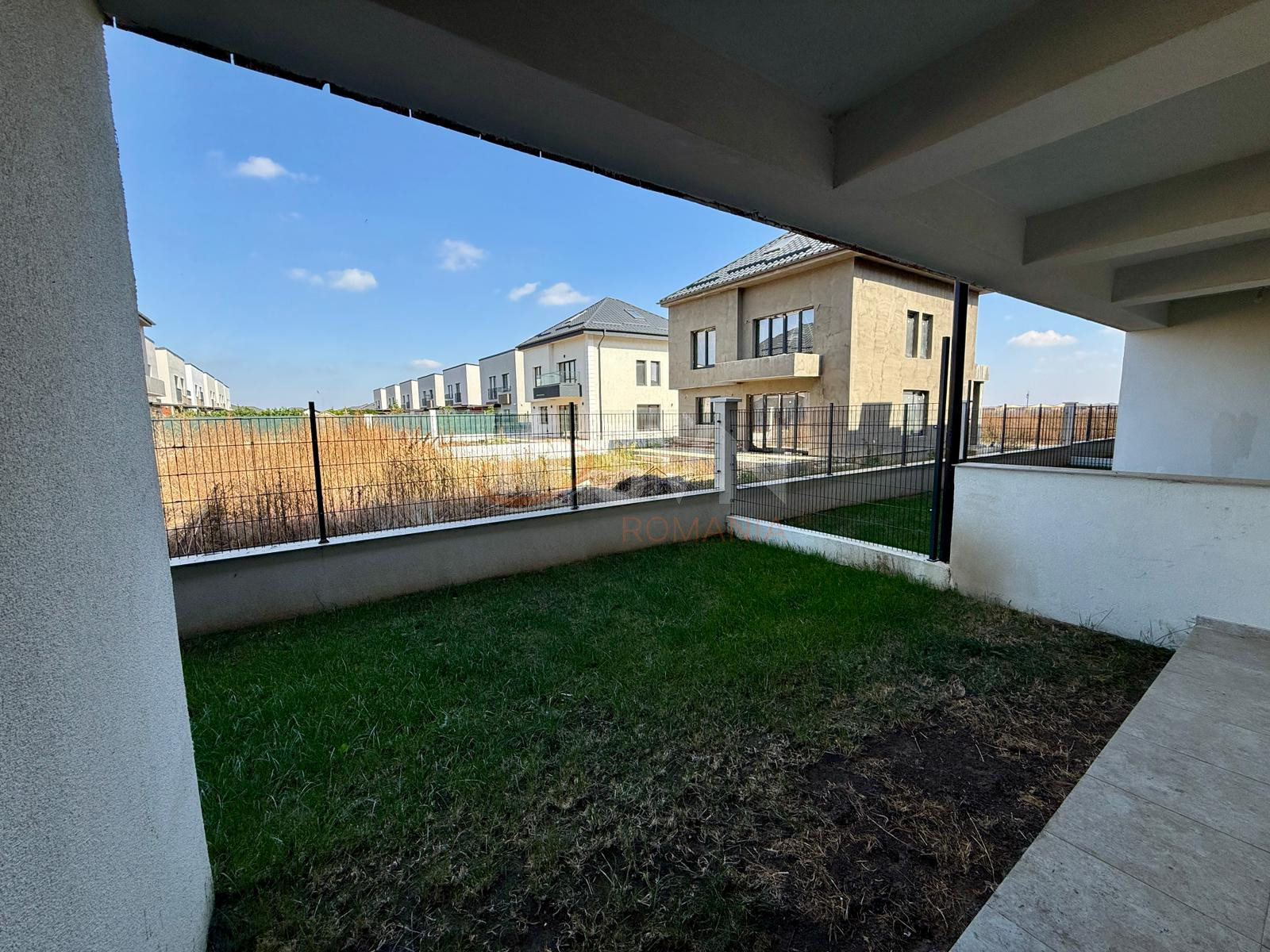 3 camere cu loc parcare exterior inclus Ilfov/Tunari