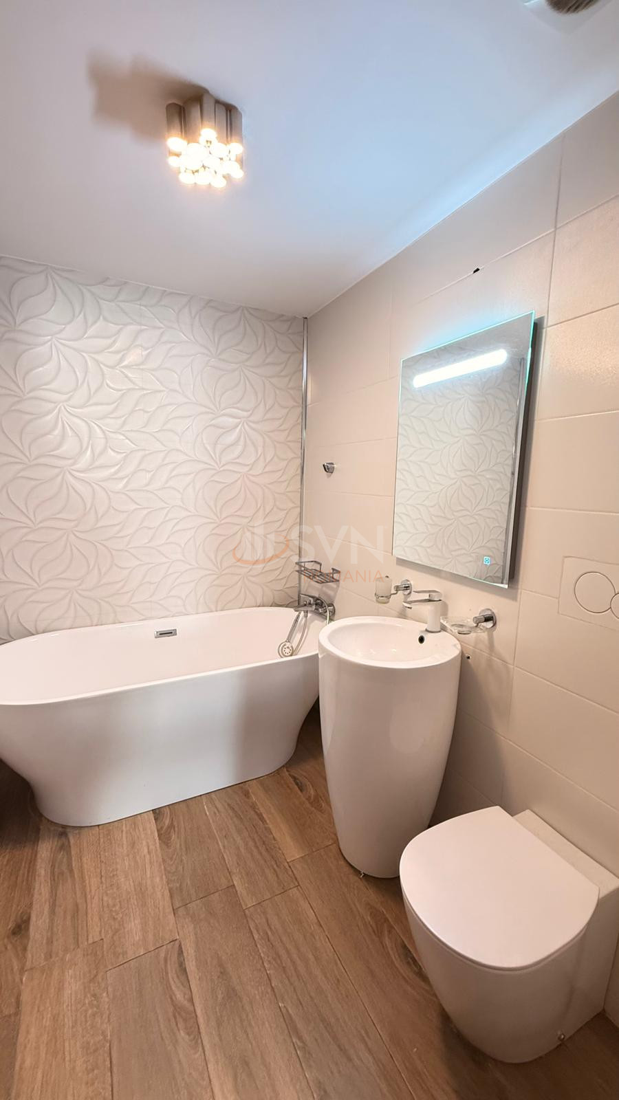 3 camere cu loc parcare exterior inclus Bucuresti/Lacul Tei