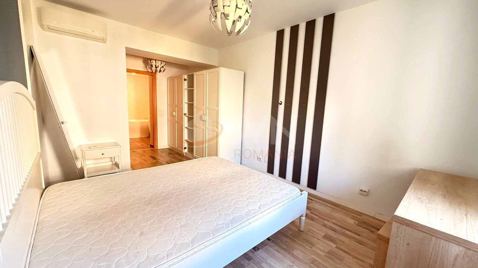 3 camere cu loc parcare exterior inclus Bucuresti/Lacul Tei