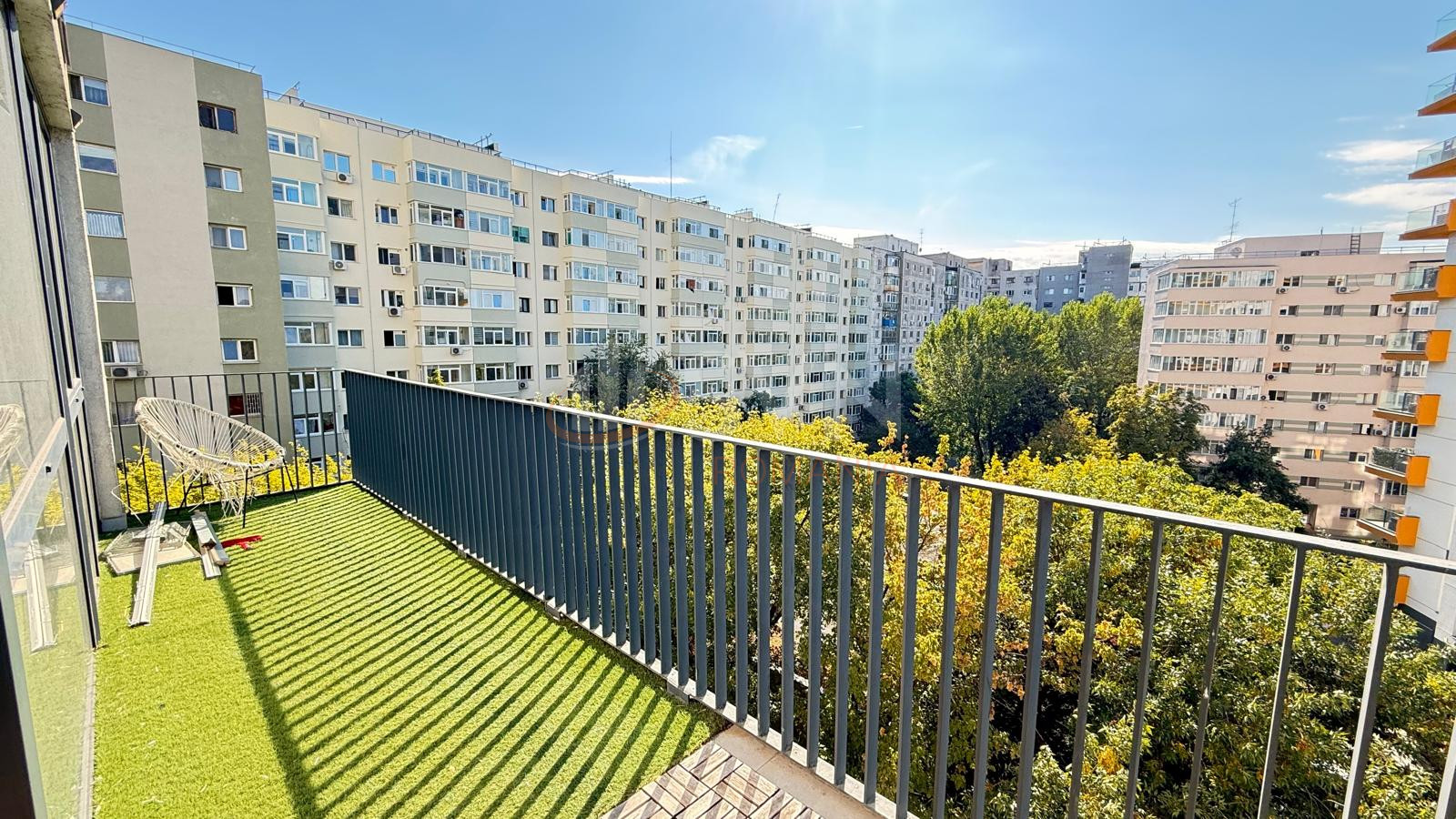 3 camere cu loc parcare exterior inclus Bucuresti/Lacul Tei