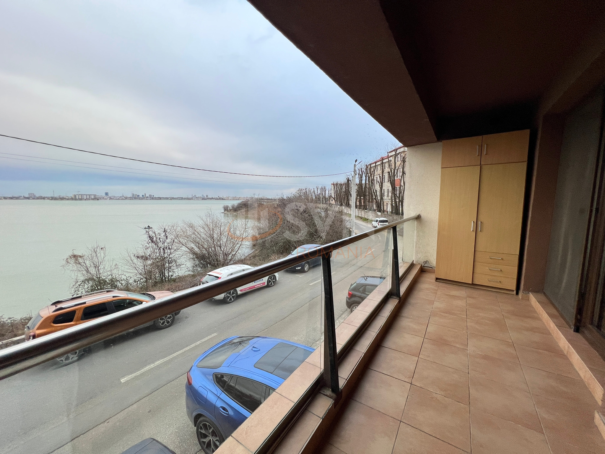 3 camere cu loc parcare exterior inclus Bucuresti/Lacul Morii