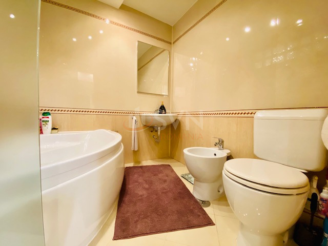 3 camere cu loc parcare exterior inclus Bucuresti/Matei Basarab