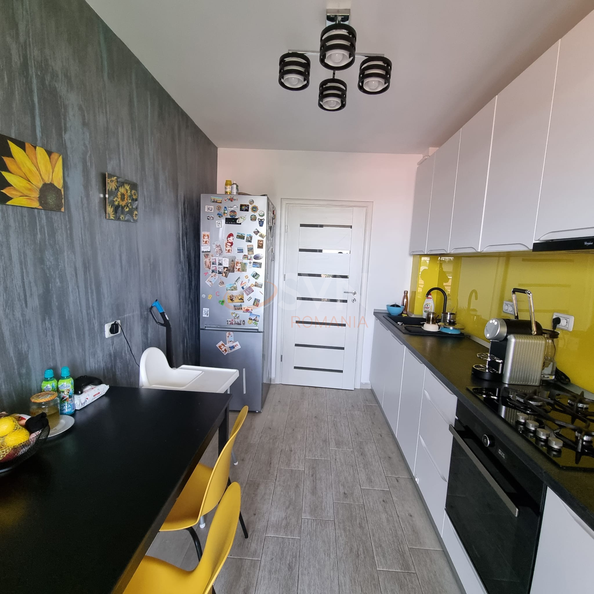 3 camere cu loc parcare exterior inclus Bucuresti/Aparatorii Patriei