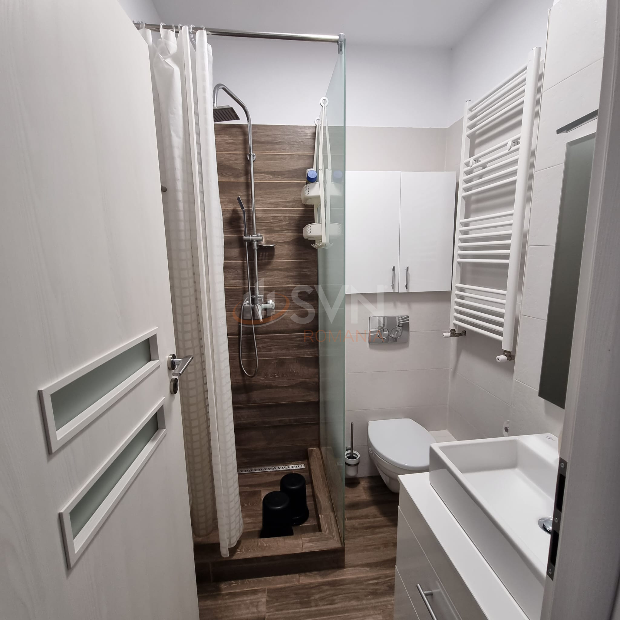 3 camere cu loc parcare exterior inclus Bucuresti/Aparatorii Patriei