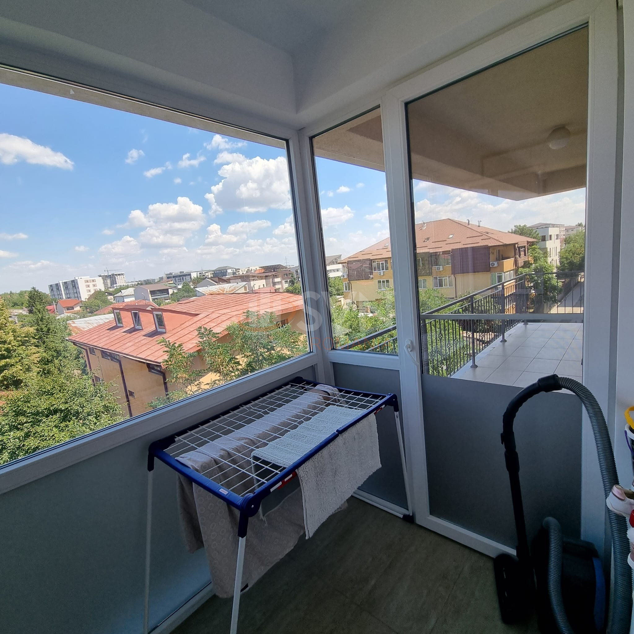 3 camere cu loc parcare exterior inclus Bucuresti/Aparatorii Patriei