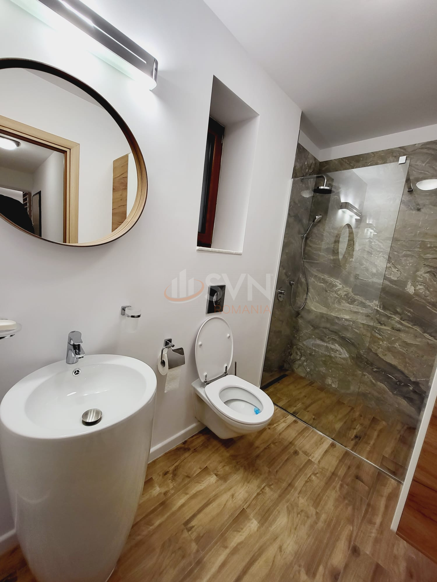 3 camere cu loc parcare exterior inclus Bucuresti/Soseaua Nordului
