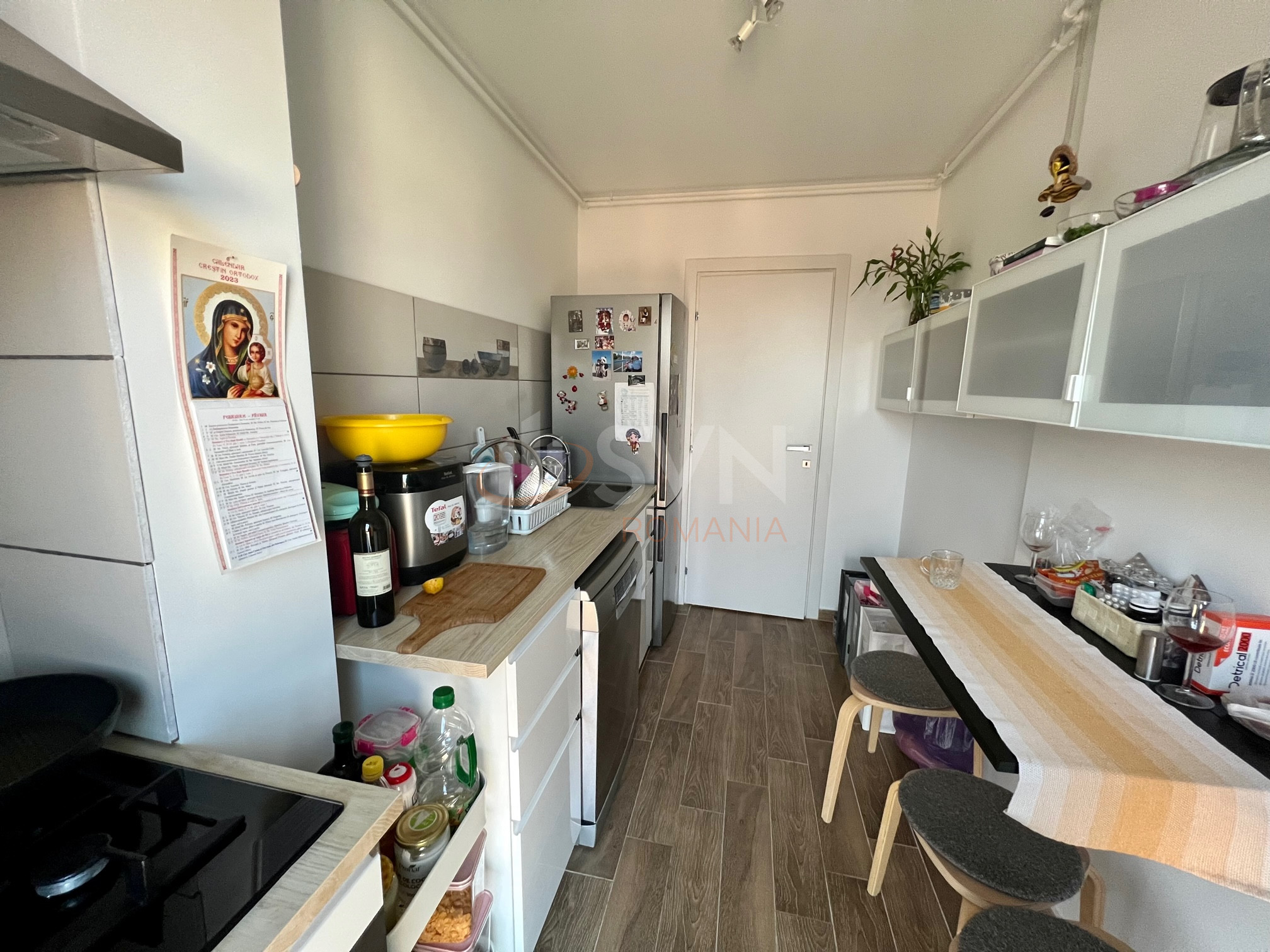 3 camere cu loc parcare exterior inclus Bucuresti/Sisesti