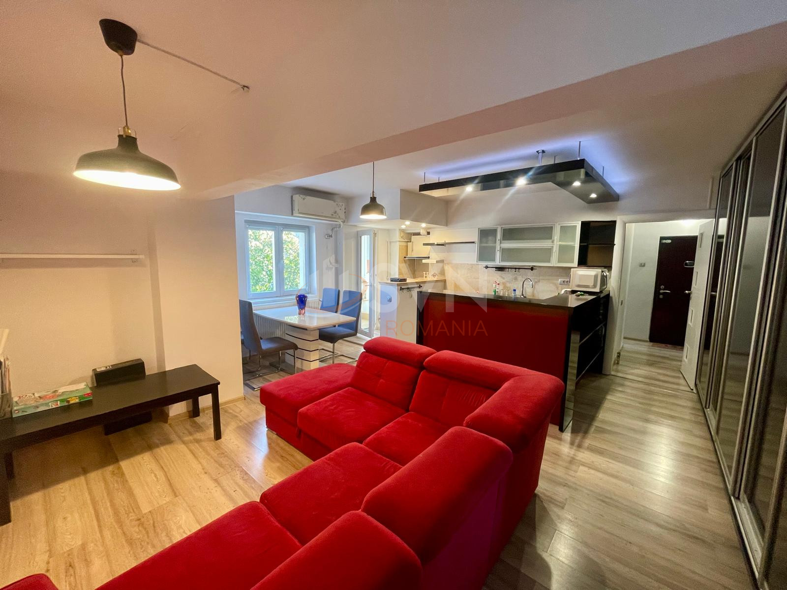 3 camere cu loc parcare exterior inclus Bucuresti/Aviatiei