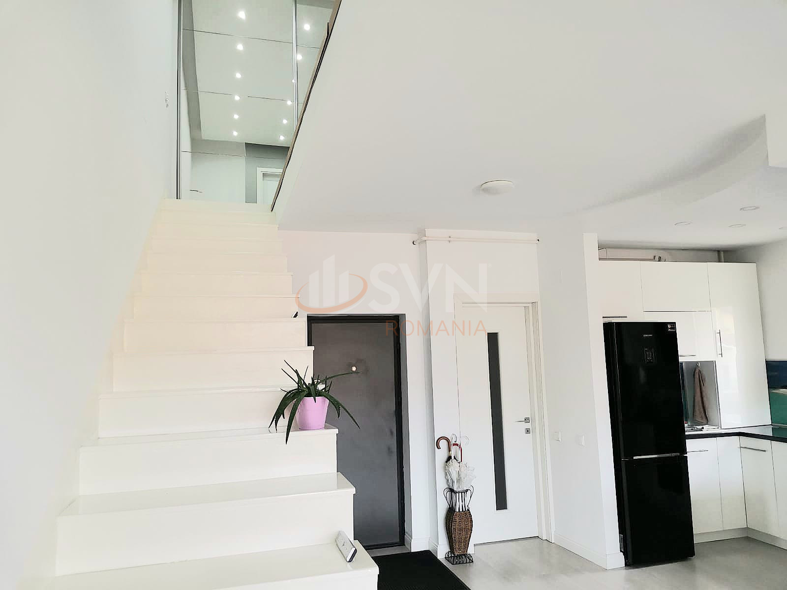 3 camere cu loc parcare exterior inclus Cluj/Borhanci