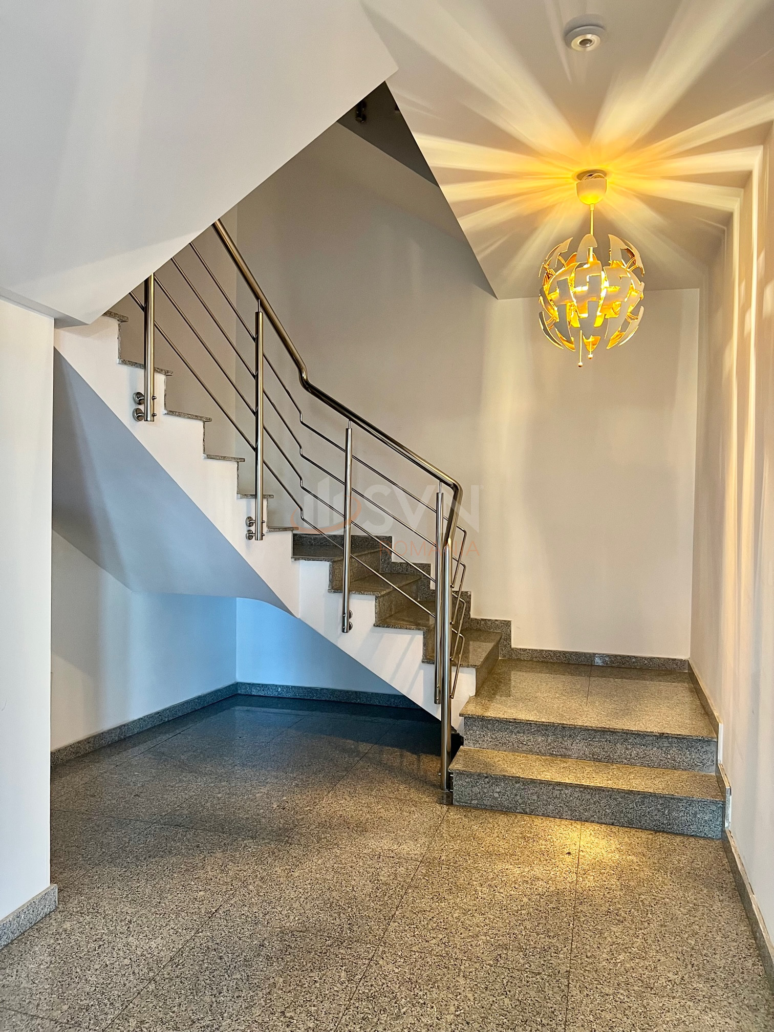 3 camere cu loc parcare exterior inclus Bucuresti/Barbu Vacarescu