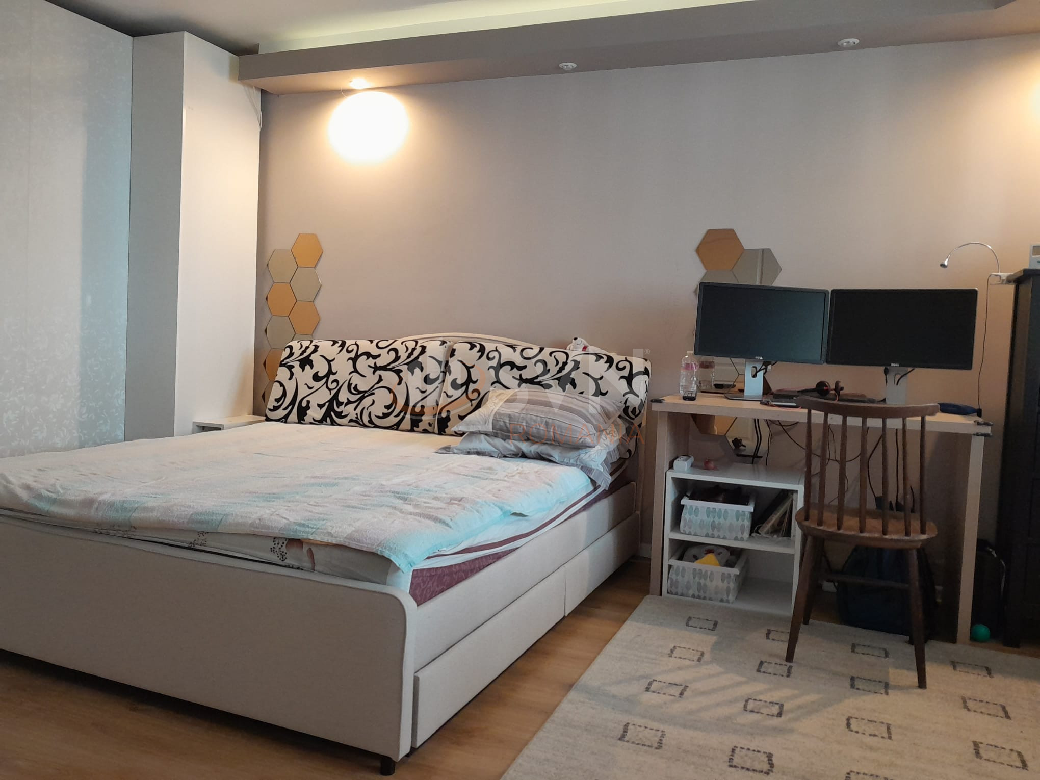3 camere cu loc parcare exterior inclus Bucuresti/Tineretului
