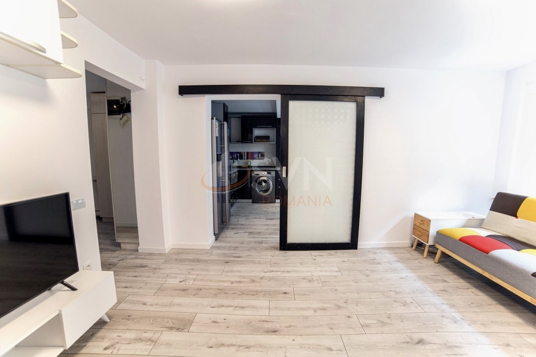 3 camere cu loc parcare exterior inclus Bucuresti/Lacul Tei