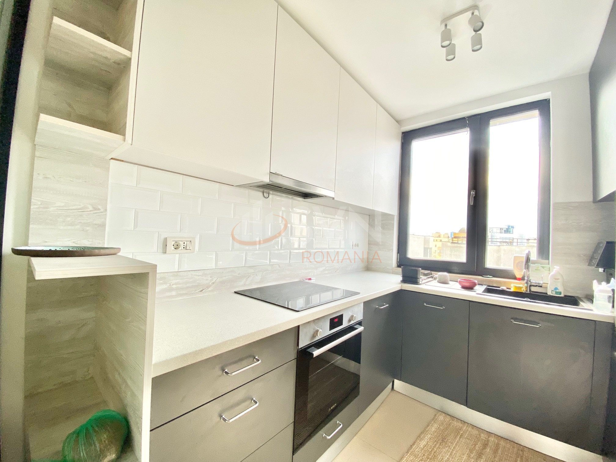 3 camere cu loc parcare exterior inclus Bucuresti/Aviatiei