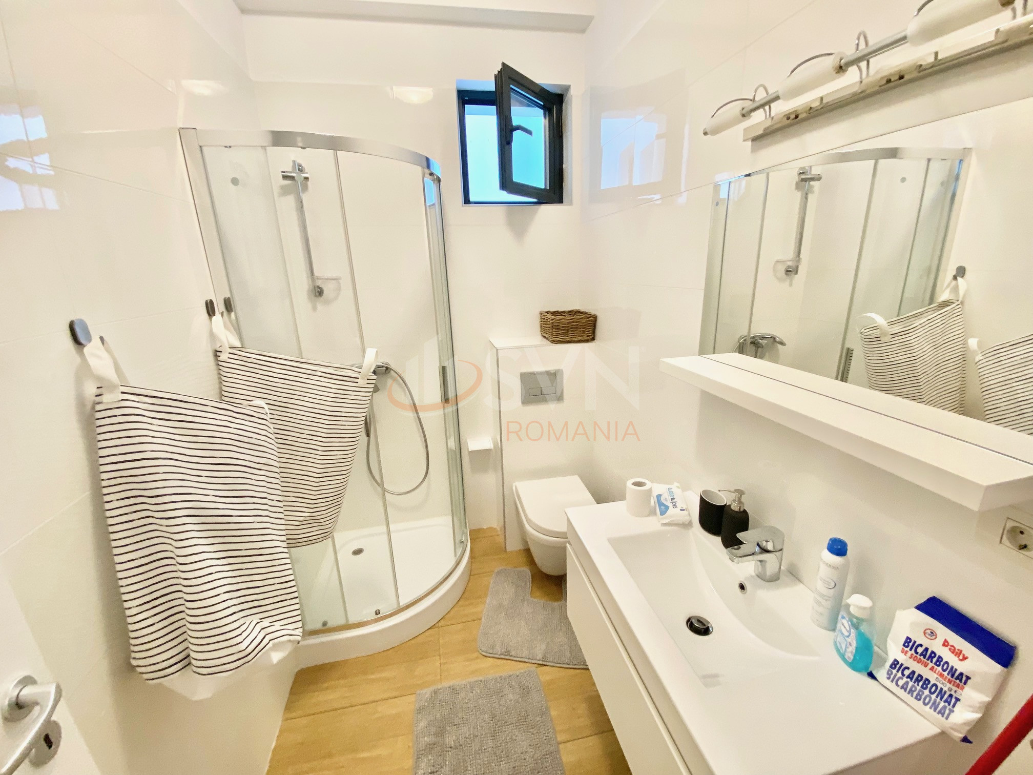 3 camere cu loc parcare exterior inclus Bucuresti/Aviatiei