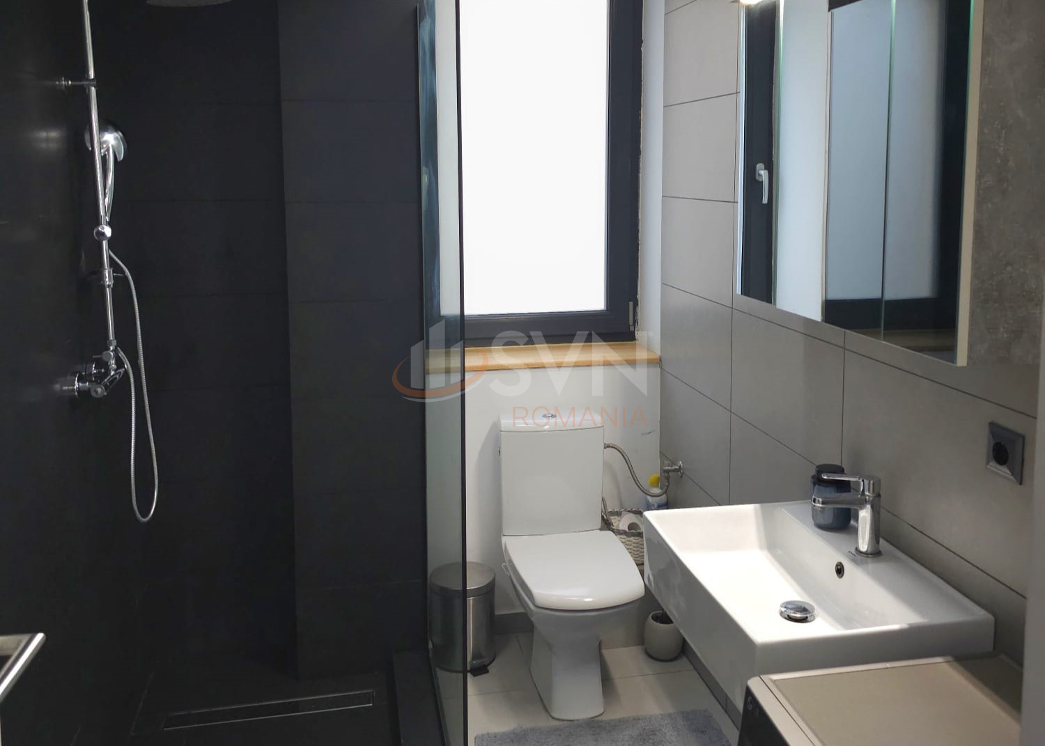 3 camere cu loc parcare exterior inclus Bucuresti/Pipera