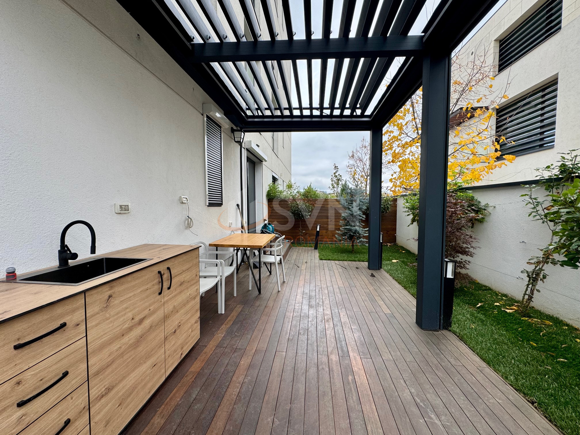 3 camere cu loc parcare exterior inclus Bucuresti/Straulesti